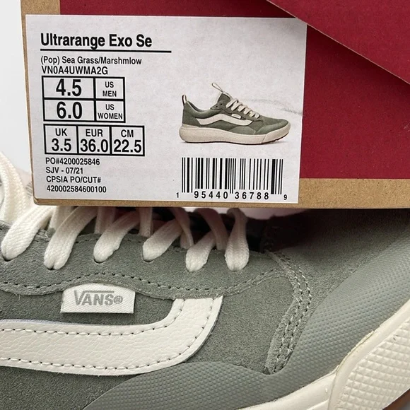 Vans WMNS Gray Sneakers Ultrarange Exo Se (Pop) Sea Grass/Marshmlow
VN0A4UWMA2G - Picture 16 of 16